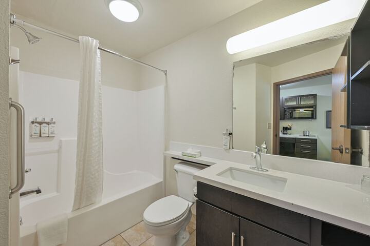 Room 21 of 29