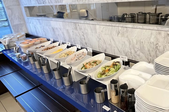 Breakfast/Coffee Service 38 of 45