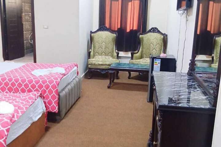 Room 42 of 92