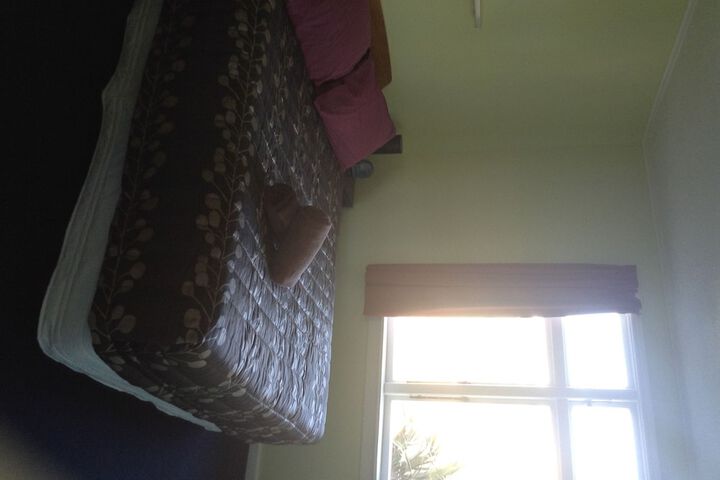 Room 4 of 19