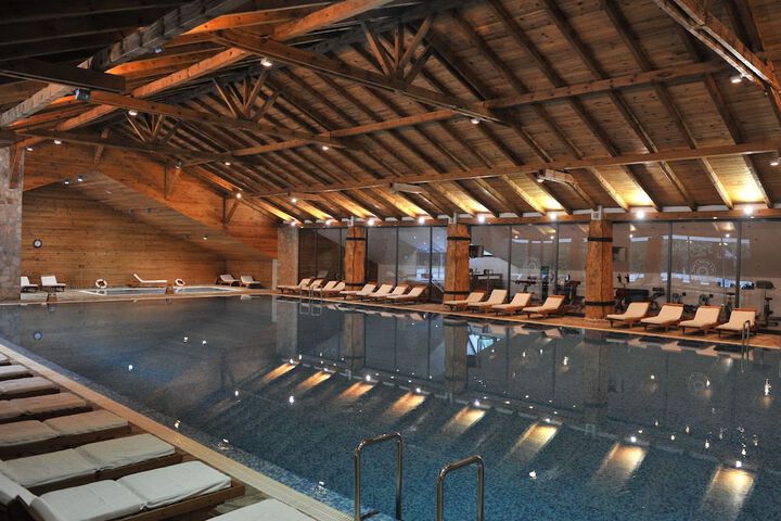 Pool 26 of 53