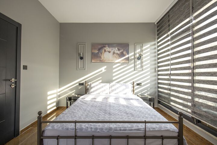 Room 4 of 44