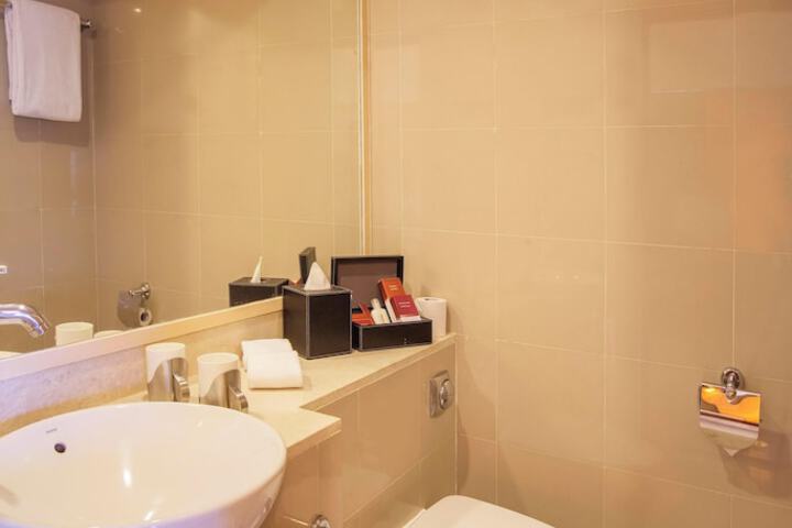 Clean Restrooms