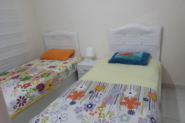 Room 5 of 48