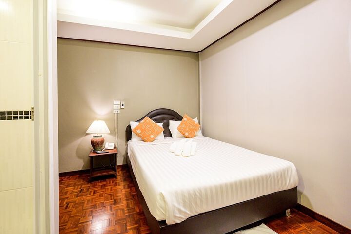 Room 21 of 52
