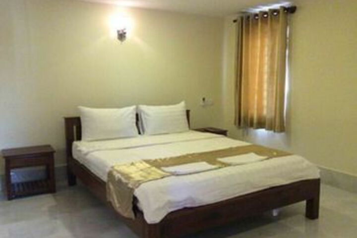 Room 18 of 21