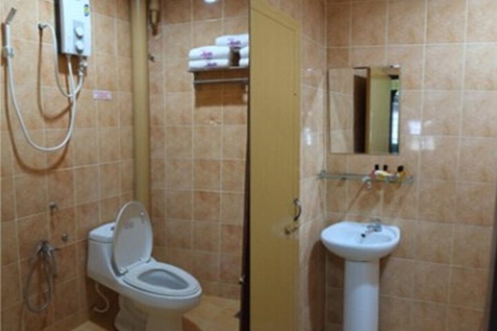 Photo 7