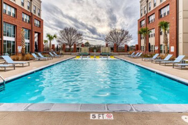 Pool 159 of 283