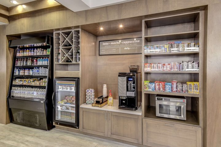 Snack bar