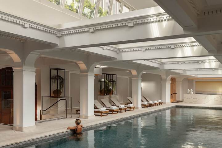 Pool 82 of 123