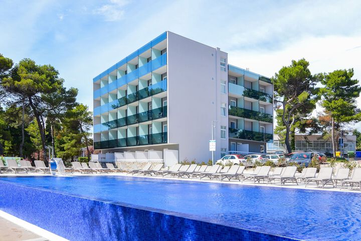 Photo of Hotel Villa Arausana & Antonina