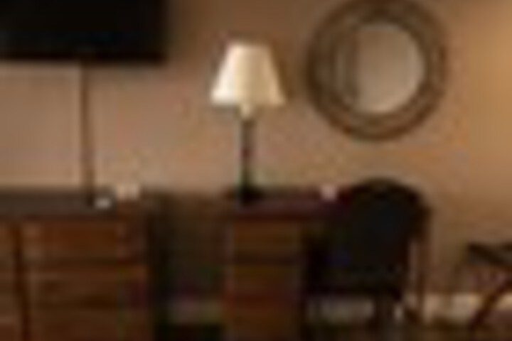 Room 47 of 168