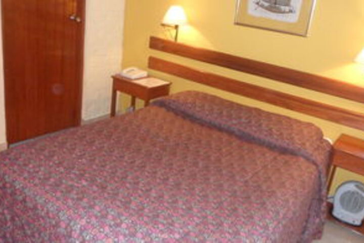Room 14 of 43