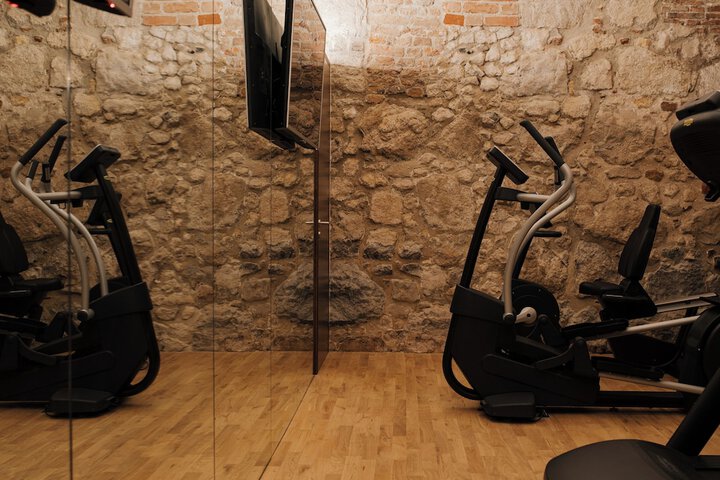 Health and Fitness 60 of 105