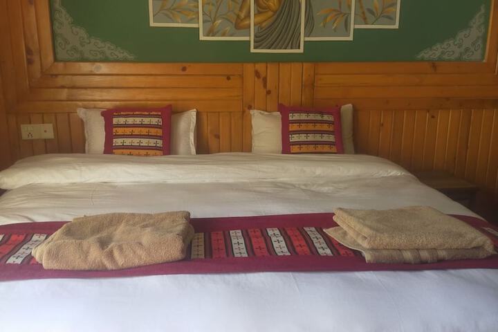 Room 11 of 51