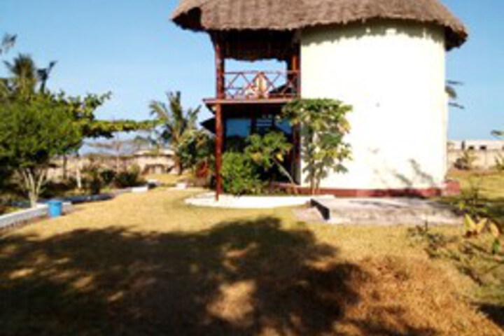 Property Grounds 18 of 18