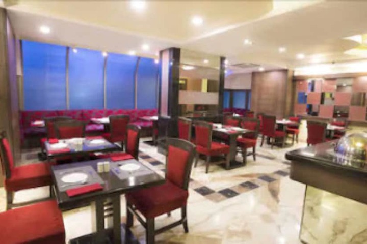 Dining Photos