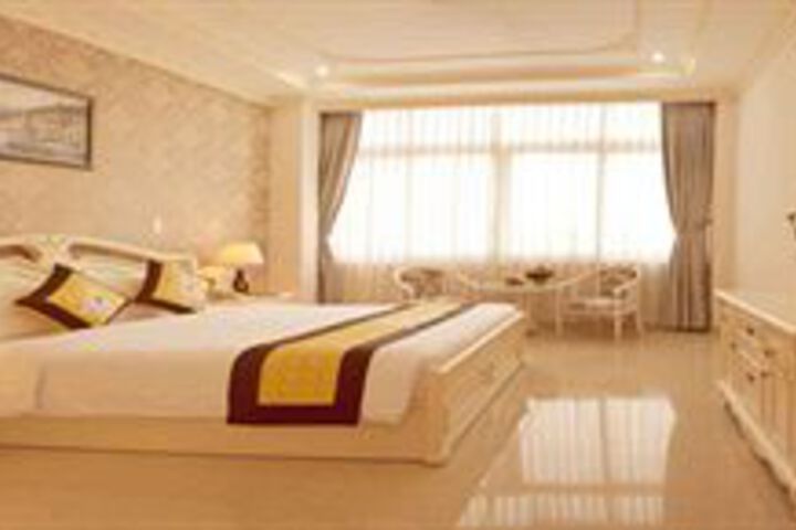 Room 10 of 55