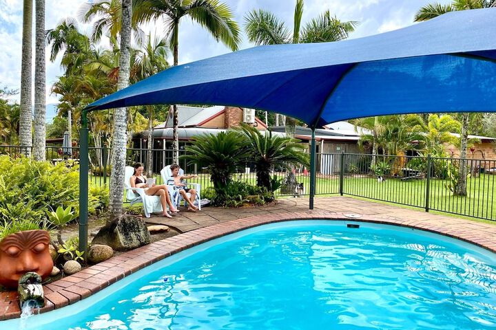 Pool 73 of 114