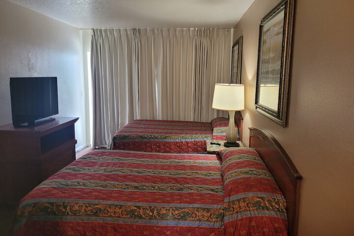 Room 11 of 29