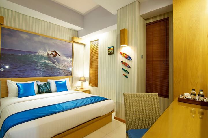 Room 8 of 60