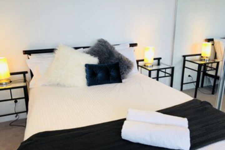 Room 16 of 21