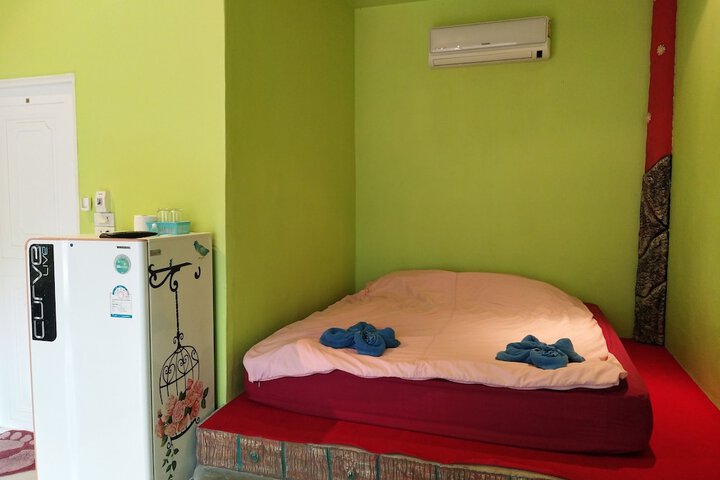Room 10 of 15