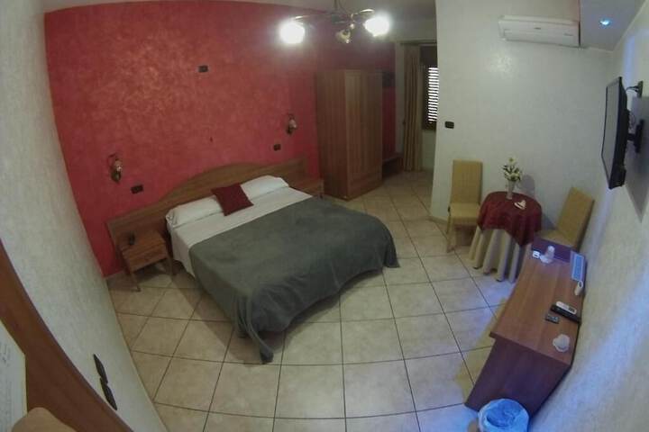 Room 15 of 41