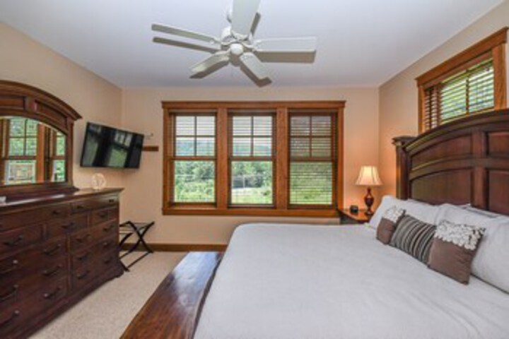 Room 28 of 36