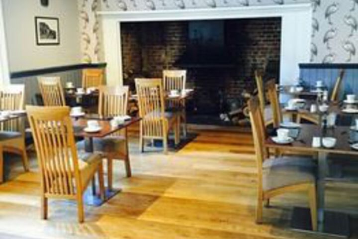 Breakfast/Coffee Service 4 of 31