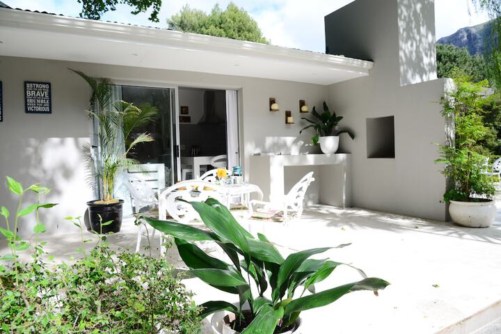 Terrace/Patio 48 of 97