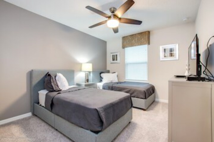 Room 45 of 51