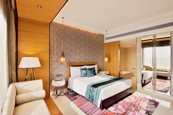 Room 12 of 61