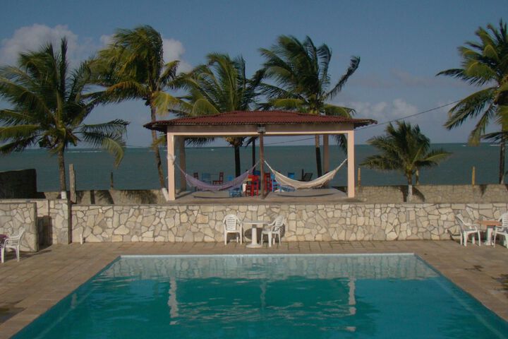 Hotel Pool