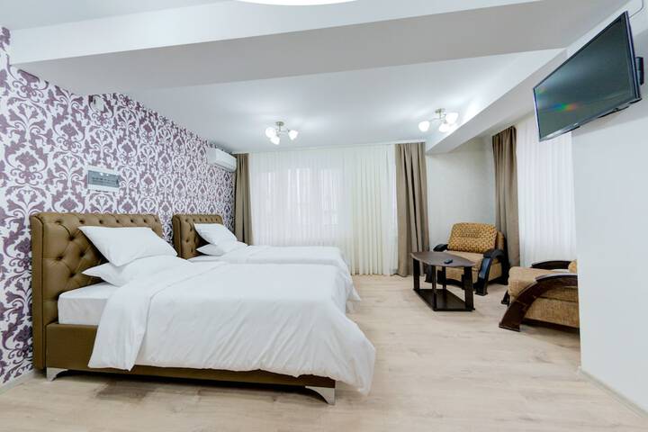 Room 4 of 29