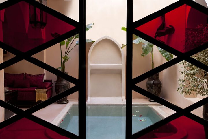 Hotel with Pool
