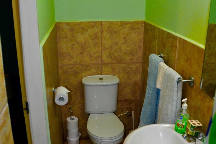 Room 75 of 96