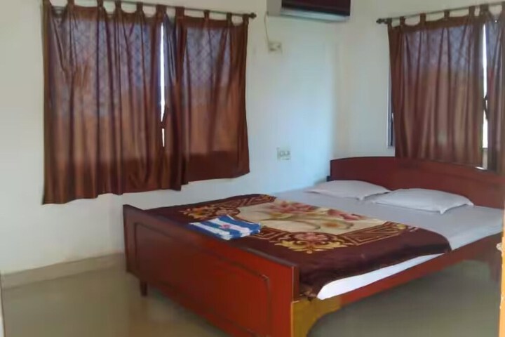 Room 20 of 26
