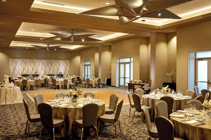 Banquet hall