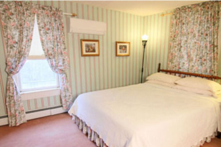 Room 54 of 99