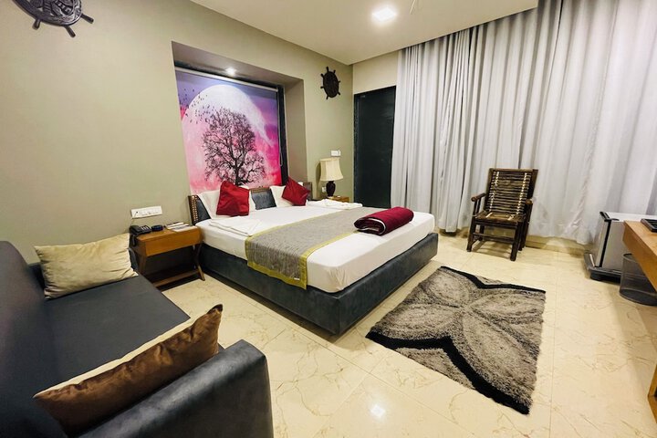 Room 16 of 70