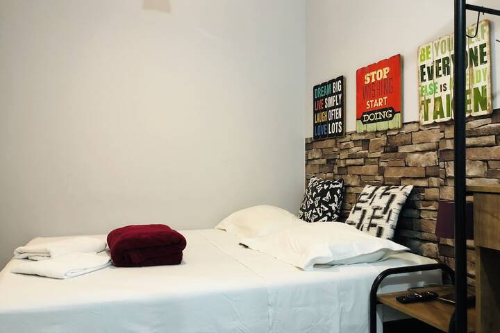 Room 15 of 29