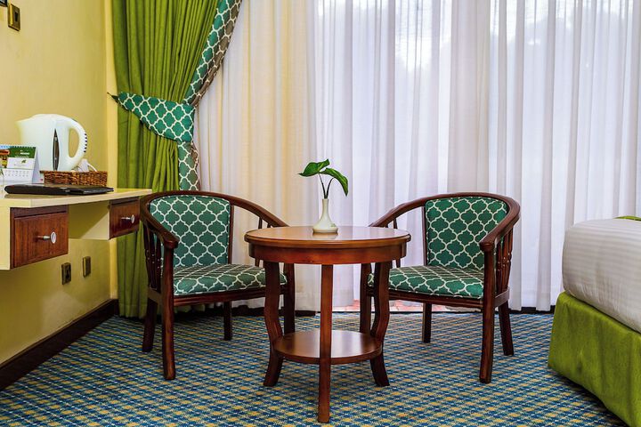 Room 6 of 21