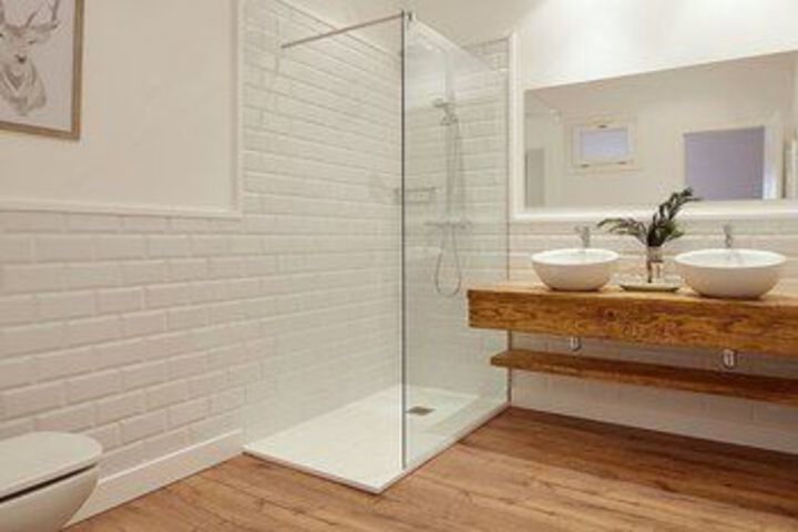 Room 4 of 29