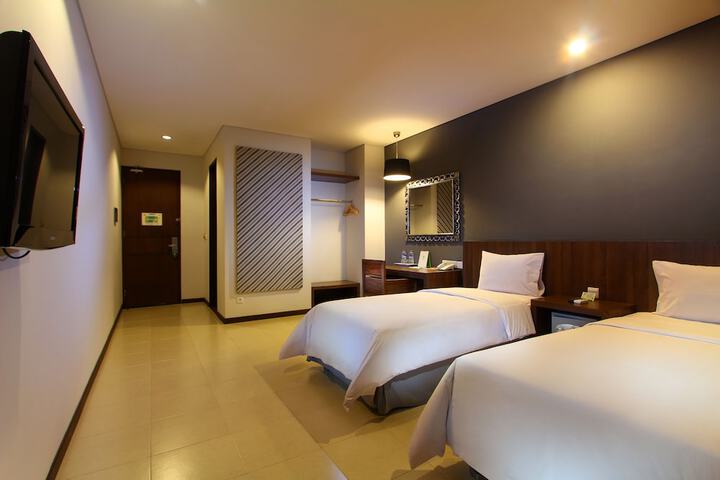Room 5 of 21