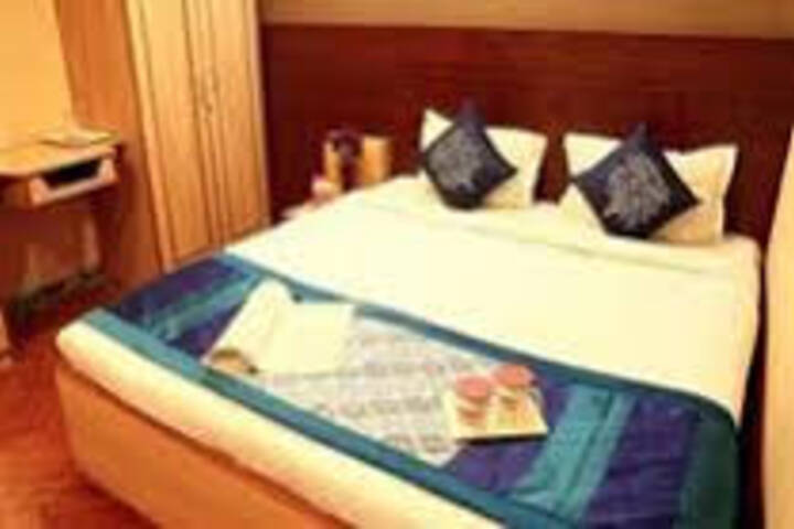 MRINALINI INN