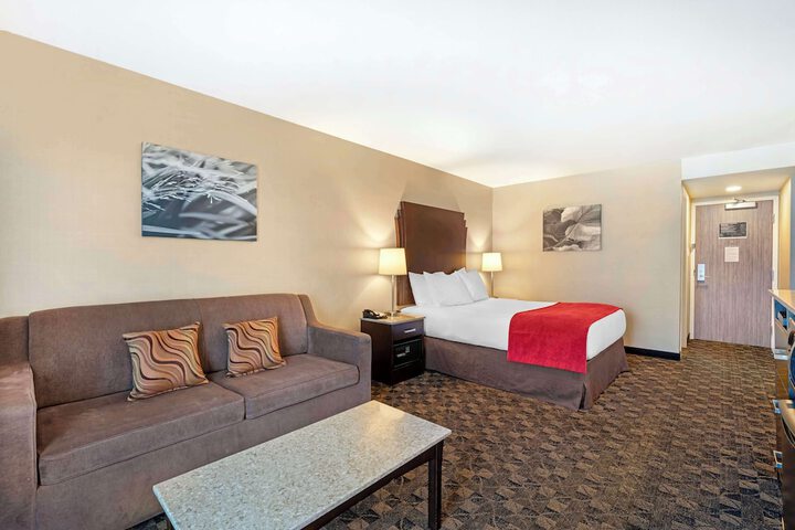 Room 12 of 58