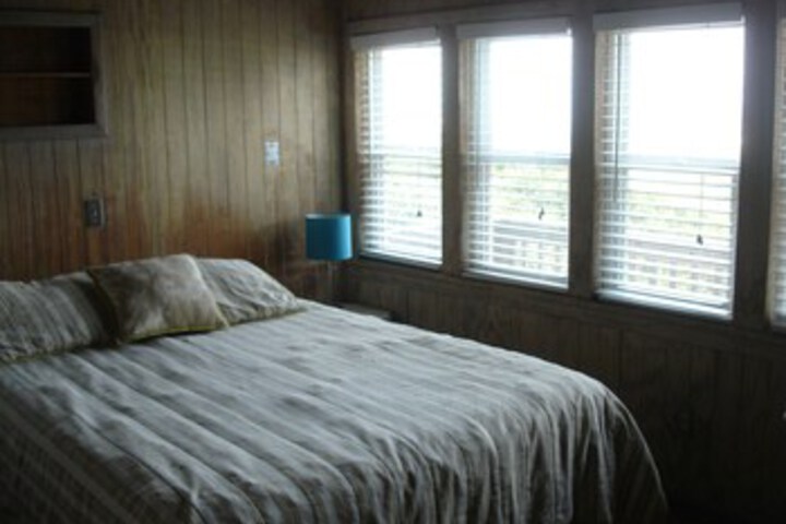 Room 18 of 19
