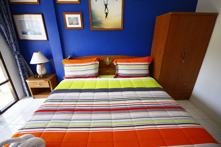 Room 7 of 30