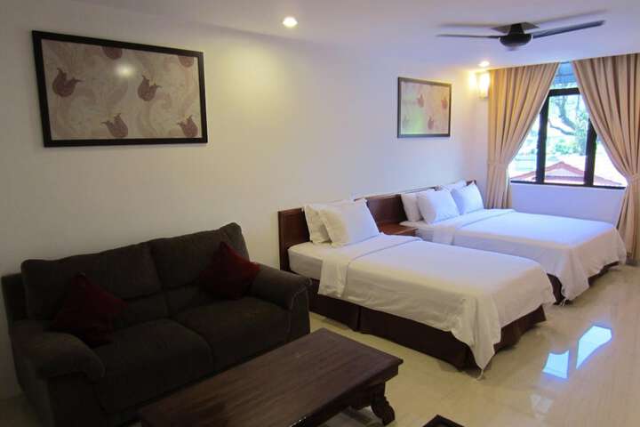 Room 16 of 60
